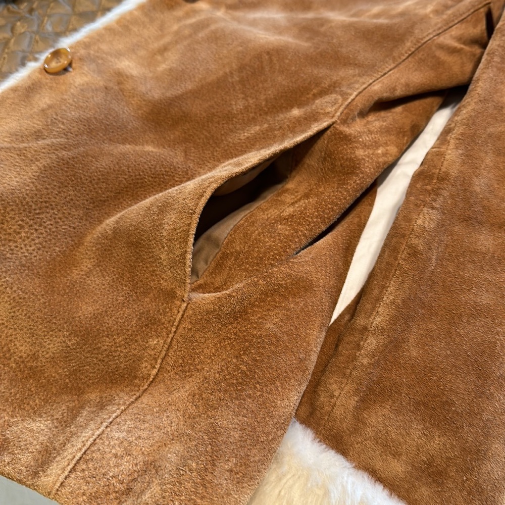 Like new Suede coat with soft faux fur accents - Picture 14 of 14